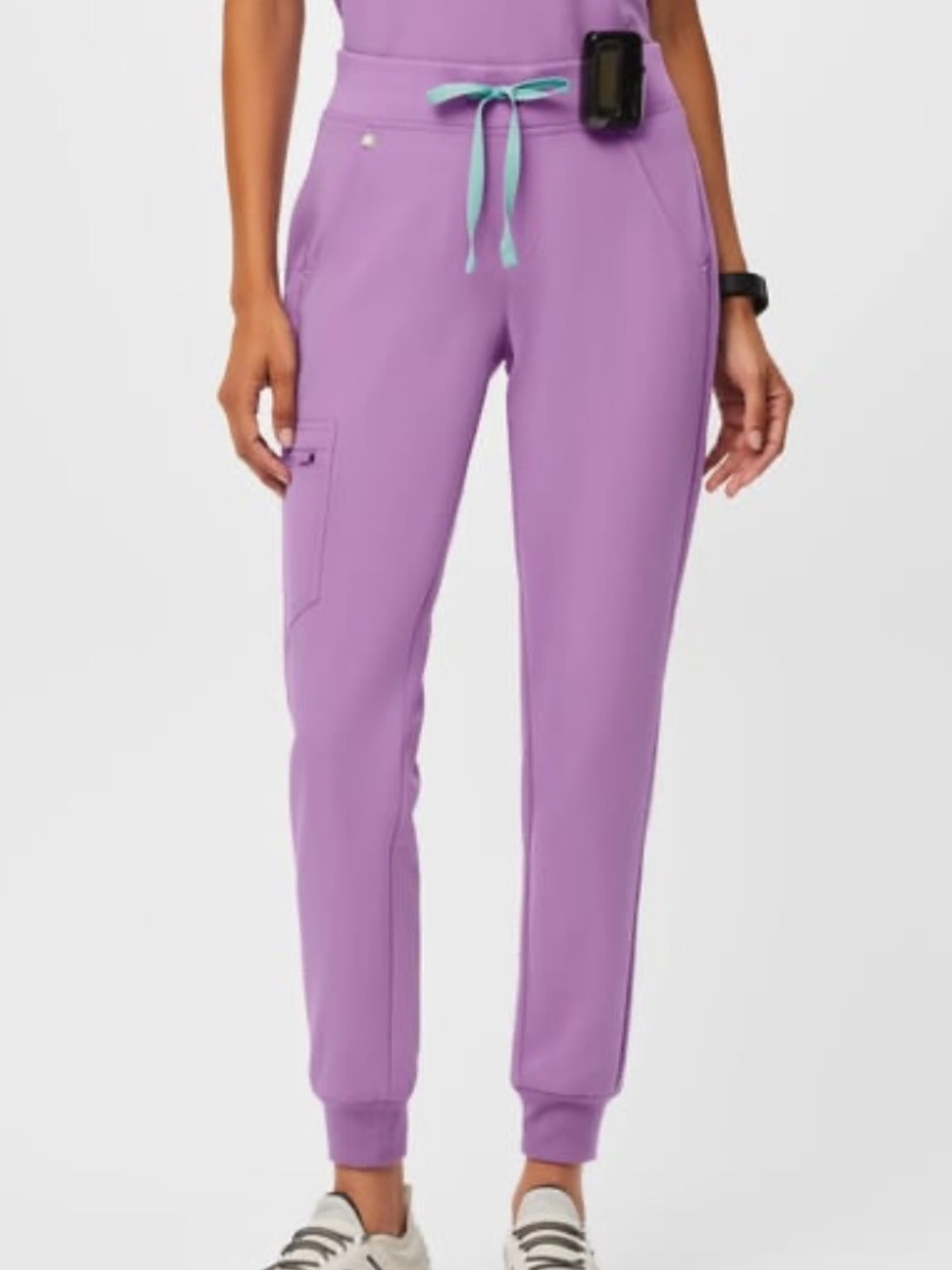 Figs Zamora Jogger Scrub Pants in Lilac dawn MP